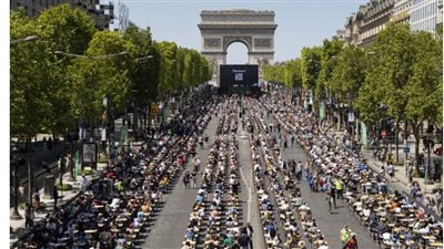 للكبار والبالغين.. كواليس تنظيم فرنسا أكبر مسابقة إملاء في العالم بالشانزليزيه