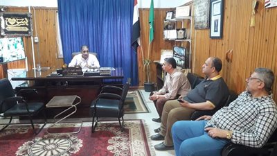 رئيس مركز منية النصر بالدقهلية يناقش استعدادات انطلاق ماراثون الثانوية العامة 