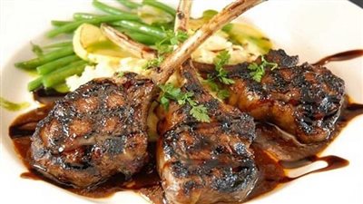 طريقة عمل اللحمة الضاني.. خطوات التخلص من الزفارة 