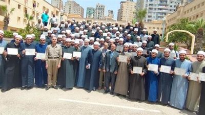 أكاديمية الأزهر تختتم فعاليات عدد من الدورات التدريبية للأئمة والدعاة المصريين والوافدين