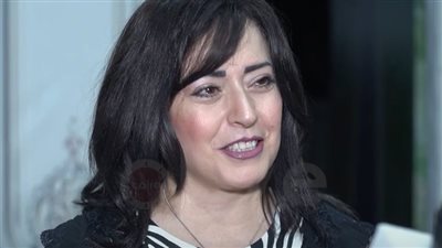 هند عاكف تقاضي عددًا من صفحات السوشيال ميديا بتهم السب والقذف والتشهير