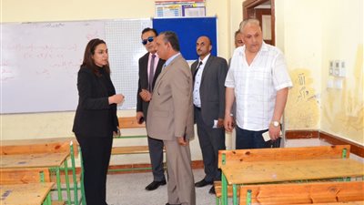 نائبة محافظ البحيرة تتفقد اللجان واستراحات المراقبين ضمن الاستعدادات النهائية لامتحانات الثانوية العامة