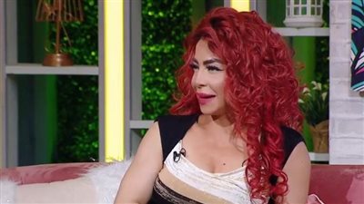 بقعد من غير شغل بسبب الشللية.. أبرز تصريحات دوللي شاهين