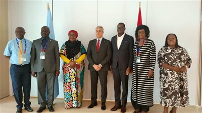 وزير العمل خلال لقاء نظيرته الزامبية: مستعدون لنقل خبراتنا إلى القارة السمراء