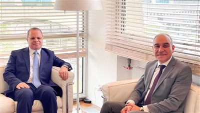 بقرار المحكمة الفرنسية.. النائب العام في باريس لاسترداد قطعتين أثريتين 