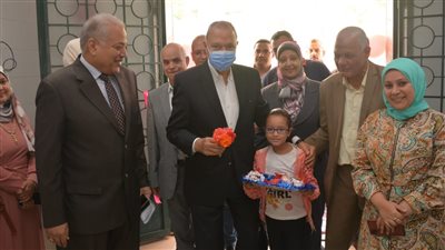 القليوبية في 24 ساعة| المحافظ يسلم التأشيرات لحجاج الجمعيات.. وتدشين المرحلة الأولى للكشف عن الأورام السرطانية