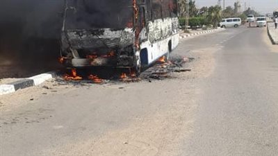التحقيقات الأولية: ماس كهربائي وراء اشتعال النيران بأتوبيس الإسماعيلية 