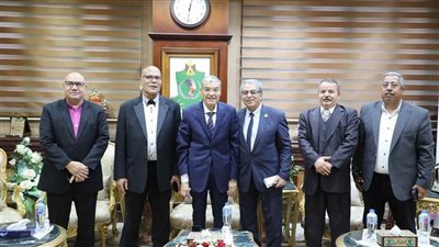 محافظ المنيا: التعاون والتكاتف بين أبناء الوطن أحد الأركان الأساسية لتحقيق التنمية
