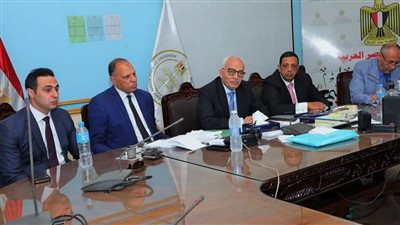 بتقنية الفار وكاميرات المراقبة.. إحالة ملاحظين للشؤون القانونية سهلا الغش بامتحانات الثانوية العامة| بث مباشر 