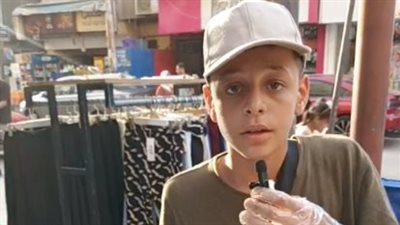 بطل الجمهورية للكاراتيه.. قصة كفاح شاب يبيع ساندوتشات ببني سويف: بساعد والدي | بث مباشر