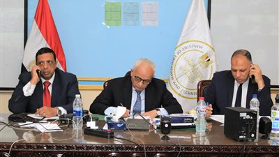 وزير التعليم: إحالة جميع حالات الغش الإلكتروني إلى النيابة العامة