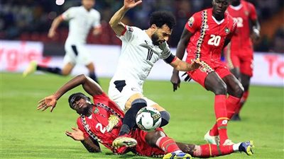 محمد صلاح يقود تشكيل منتخب مصر المتوقع أمام غينيا لحسم التأهل لأمم إفريقيا 