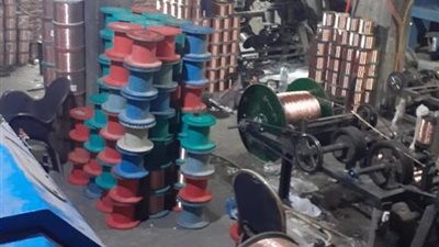 ضبط 6 مصانع غير مرخصة بحملة تموينية بالقليوبية 