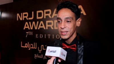 علي صبحي يكشف كواليس أول لقاء جمعه بـ منى زكي: اعتذرت بسبب الكحل