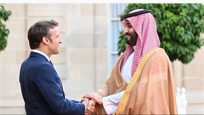 ولي العهد السعودي يتوجه إلى باريس في زيارة رسمية لفرنسا 
