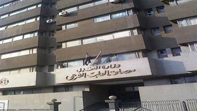 كانتا تعانيان من مرض نفسي.. تفاصيل العثور على جثة فتاة وبجوارها والدتها فاقدة للوعي بالدقي