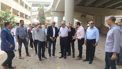 محافظ الجيزة يتابع نسب التنفيذ بمشروع إنشاء موقف سرفيس التحرير بسعة 180 سيارة