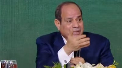 السيسي: عايزين تحاسبوا حد على الطرق حاسبوا الدكتور مصطفى مدبولي.. جبتلنا الكلام يا دكتور