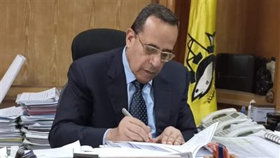 محافظ شمال سيناء يعتمد الحد الأدنى للقبول بالصف الأول الثانوي