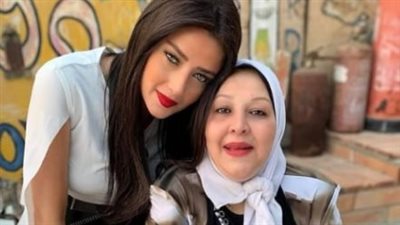 رضوى الشربيني تحيي ذكرى ميلاد والدتها: هتفضلي وحشاني لحد ما أشوفك