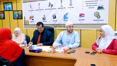 مستشار شيخ الأزهر تثمن أداء وأصوات المواهب المشاركة في مسابقة الإنشاد الديني