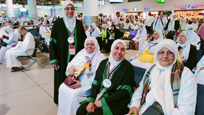 مصر للطيران تسير 19 رحلة جوية إلى الأراضي المقدسة