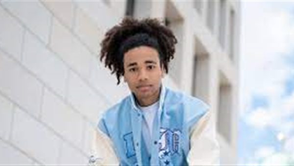 التيك توكر نويل