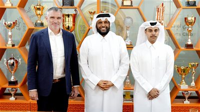 رسميًا.. ‏أم صلال يتعاقد مع كارتيرون ويقدمه لوسائل الإعلام 