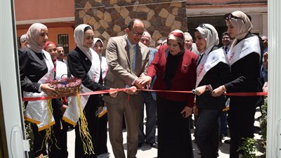 رئيس جامعة حلوان يفتتح صالة الجمباز الفني بكلية التربية الرياضية بنات