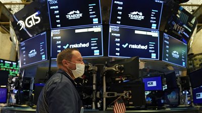صعود مؤشرات وول ستريت مع بدء التعاملات بعد رفع الفائدة الأمريكية