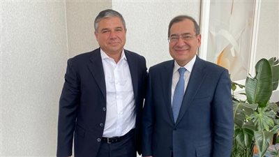 وزير البترول يبحث مع بيكرهيوز العالمية خطط خفض الكربون والحد من الانبعاثات