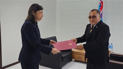 السفيرة المصرية في نيوزيلندا تقدم أوراق اعتمادها للحاكم العام لدولة توفالو