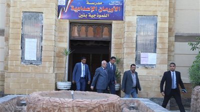 محافظ الجيزة يتفقد سير امتحانات الثانوية العامة بمدارس الدقي والعجوزة