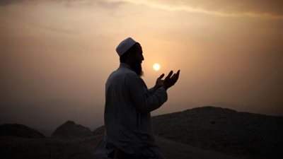 30 رسالة تهنئة بمناسبة شهر ذي الحجة.. تهنئة قلبية بحلول أيام الرحمة والمغفرة