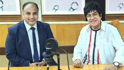 الموسيقار مجدي الحسيني يروي سنوات التكوين في إذاعة القاهرة الكبرى