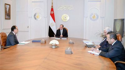 السيسي يوجه بالعمل على تعظيم الاستفادة من بنك المعرفة لإتاحة العلوم للمواطنين