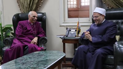 رئيس الأسقفية يهنئ مفتي الجمهورية بعيد الأضحى المبارك