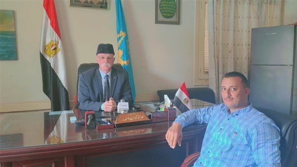 الدكتور حاتم أنور