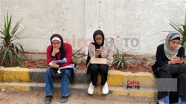 طلاب الثانوية العامة