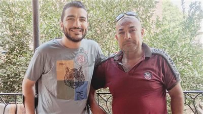 الأب بطل الحكاية│ حادث يغير حياة شاب بالمنوفية ووالده يلازمه 9 سنوات لعلاجه: ميأستش.. ونفسي أشوفه معيد