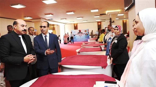 ملتقى توظيف بأسوان