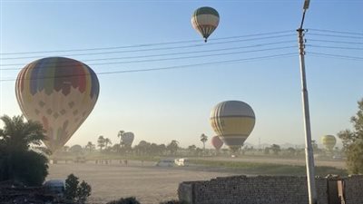 الرياح تمنع إقلاع رحلات البالون الطائر لليوم الثالث على التوالي بالأقصر