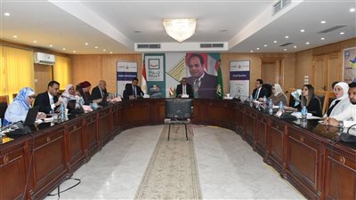 محافظ الفيوم يترأس الاجتماع التنسيقي الأول لبرنامج أسرة