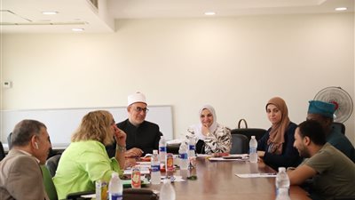 البحوث الإسلامية يعقد مقابلة شخصية لاختيار الفائزين في مسابقة ثقافة بلادي