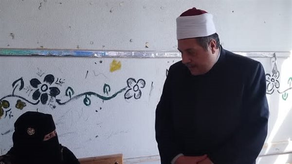 رئيس قطاع المعاهد