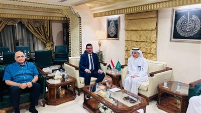 رئيس بعثة حج الجمعيات يراجع كل الخدمات والمزايا المقدمة للحجاج في المشاعر المقدسة