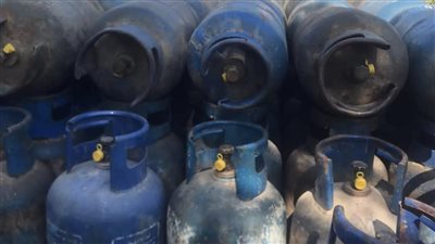 ضبط 100 أسطوانة غاز قبل تهريبها من البحيرة إلى كفر الشيخ