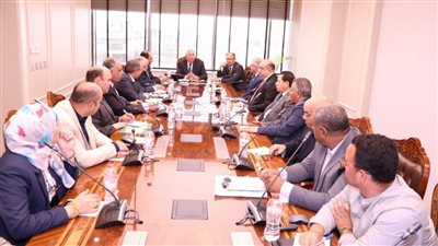 وزير الزراعة يبحث مع رئيس جامعة حلوان التعاون في مجال البحوث العلمية الزراعية التطبيقية