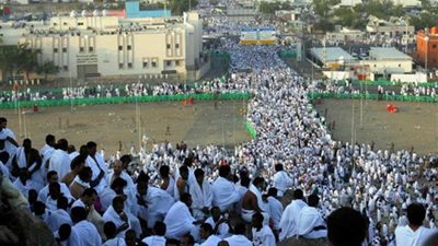 ما حكم من مات غنيًا ولم يحج؟.. الإفتاء تجيب 