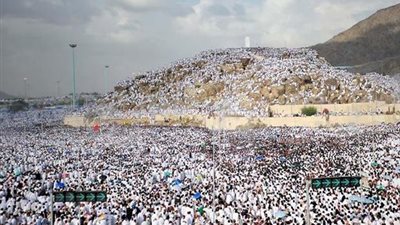 شركة سياحة: نتوقع تخصيص 80% من تأشيرات الحج السياحي 2024 للمستويين الاقتصاديين